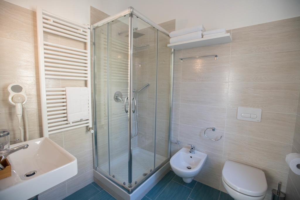 B&B Olas Del Mar チェファル 部屋 写真