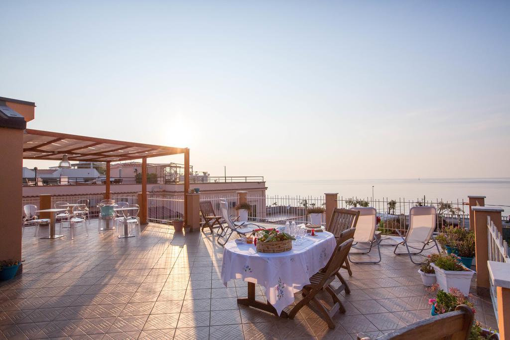 B&B Olas Del Mar チェファル エクステリア 写真